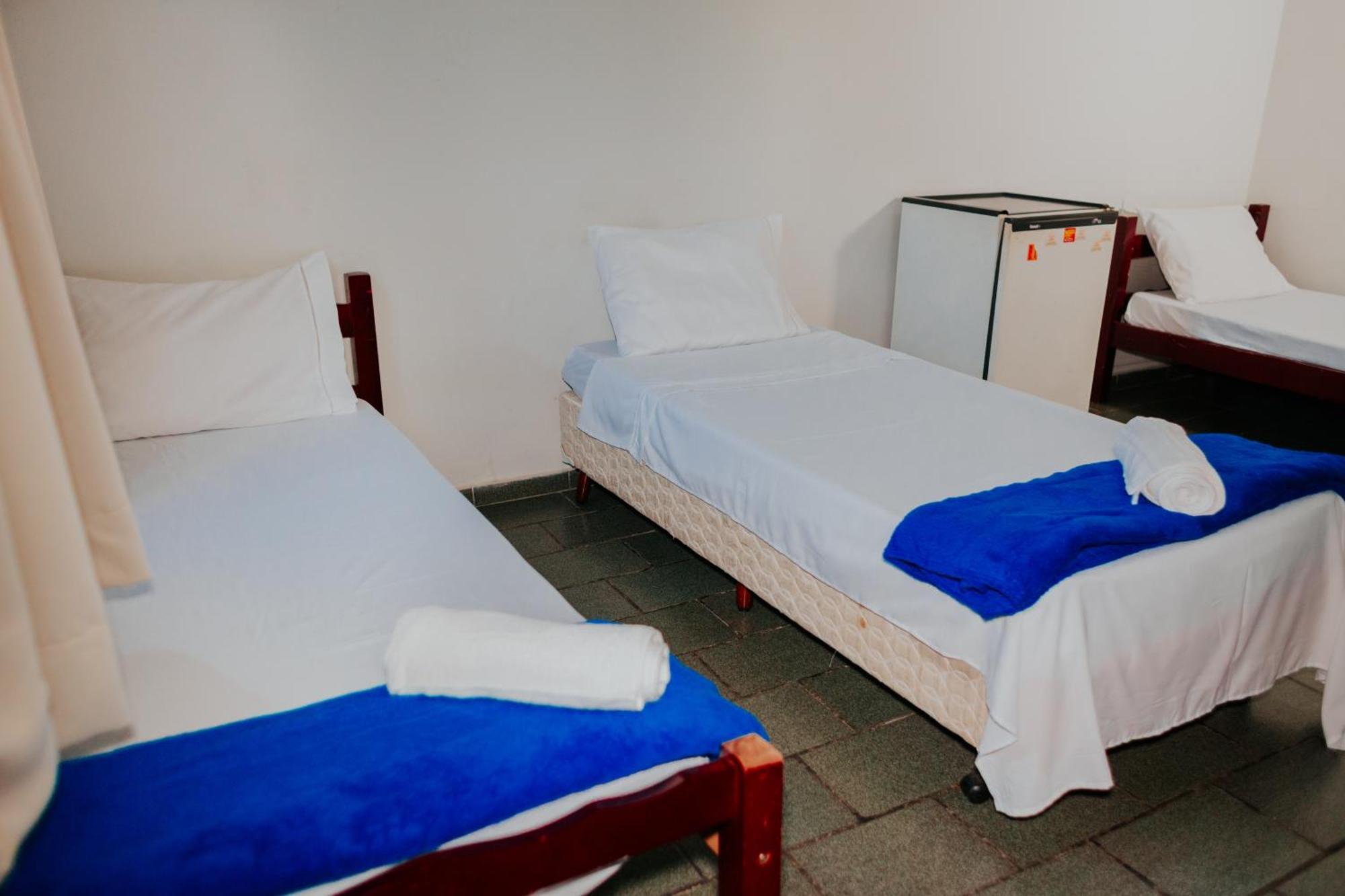Hotel Santa Terezinha 阿尔弗雷多沙维斯 外观 照片