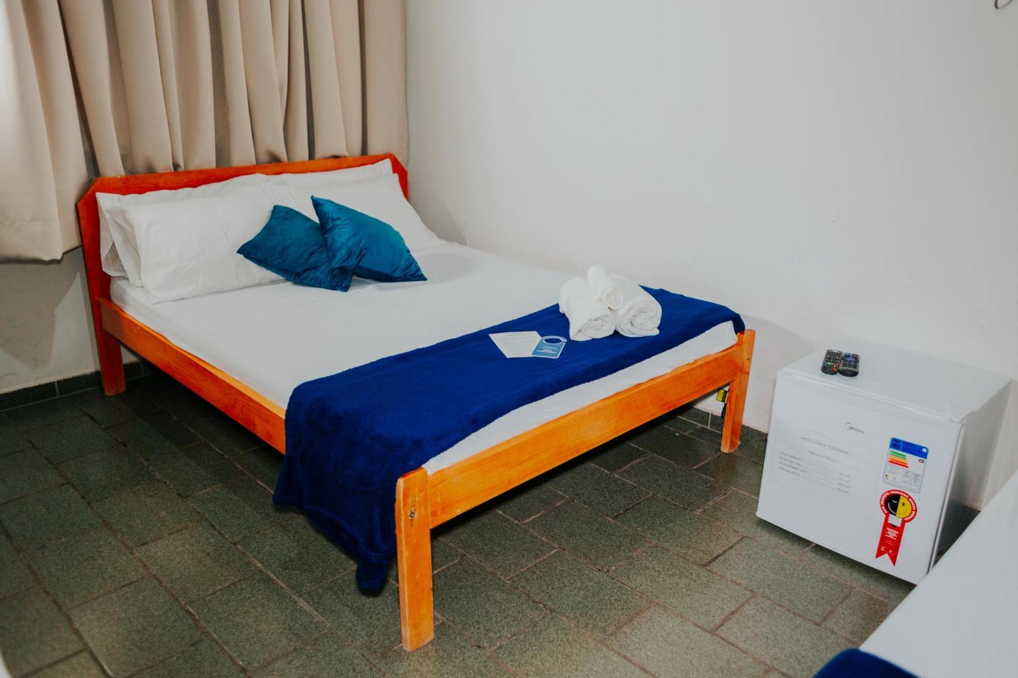Hotel Santa Terezinha 阿尔弗雷多沙维斯 外观 照片